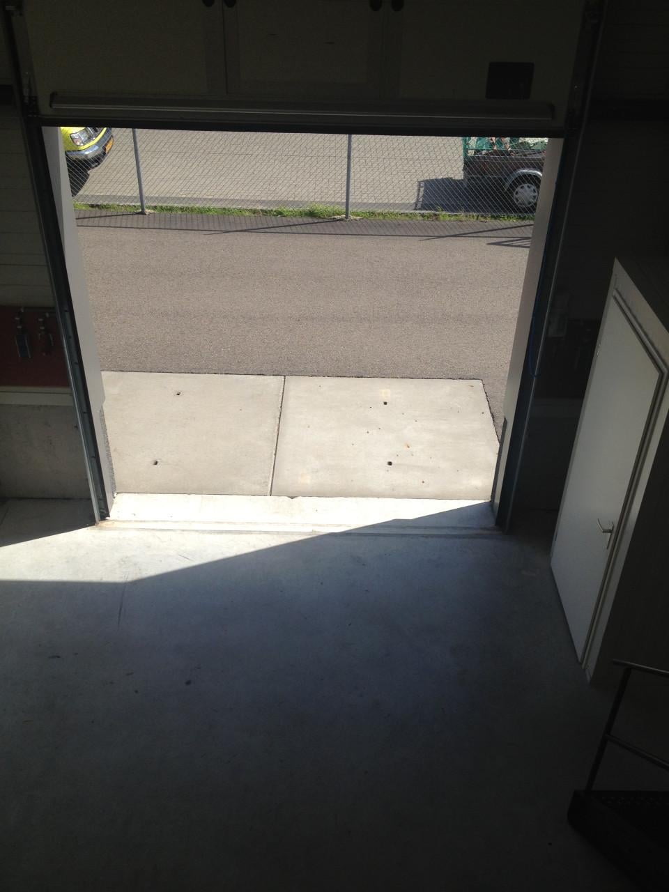 TE HUUR bedrijfsruimte / unit / loods / kantoor Arnestein Middelburg