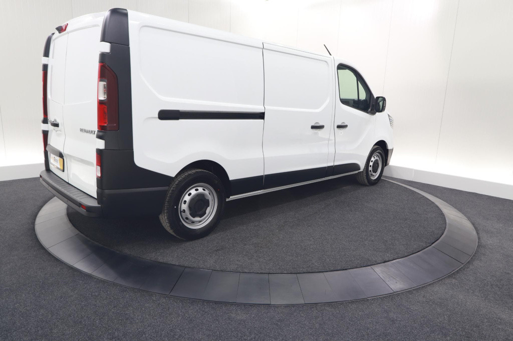 Renault Trafic 2.0 blue dci 130 t30 l2h1 advance | camera | apple carplay |