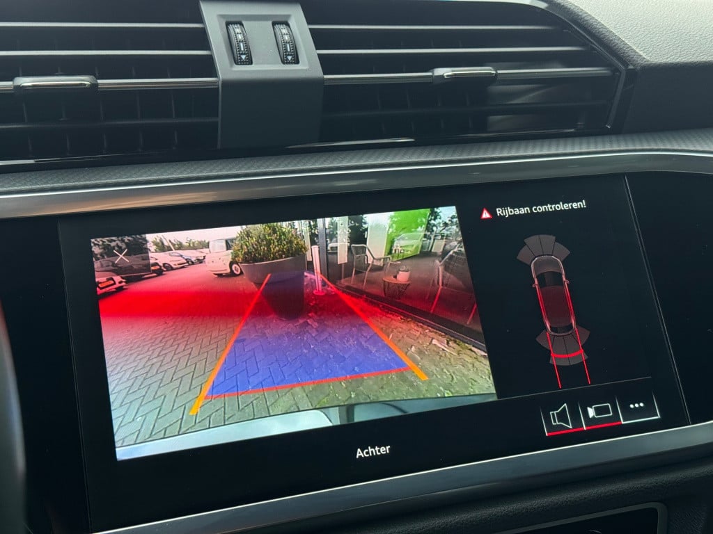 Audi Q3 sportback 35 tfsi s-line 3x * matrix led * camera * leder / alcanta