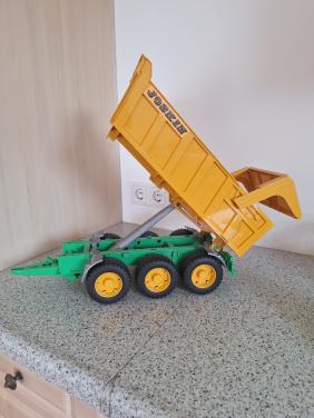 Bruder Joskin 3 asser kiepwagen.