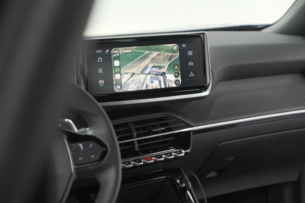 Peugeot 2008 hybrid 136 e-dcs6 style | apple carplay | parkeersensoren | cl