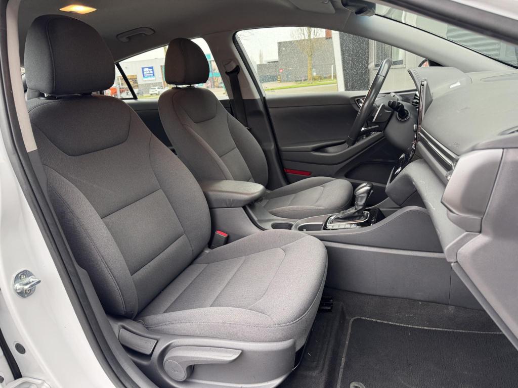 Hyundai Ioniq 1.6 gdi phev comfort soh 91% incl. trekhaak!