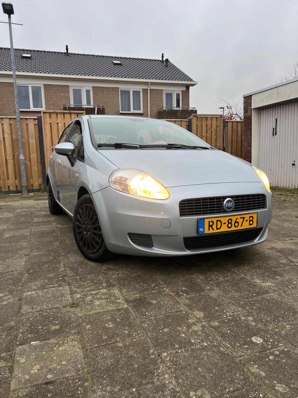 Fiat punto 1.2 benzine 2006 5drs