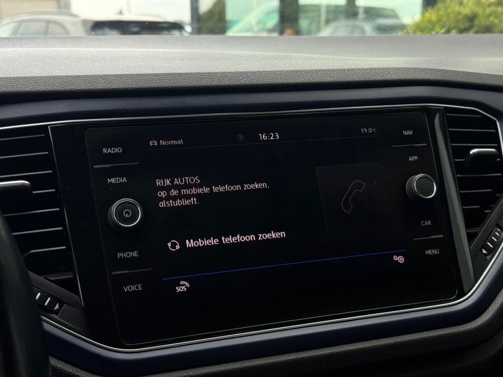 Volkswagen T-roc 1.5 tsi sport business r * carplay * stoelverwarming * led