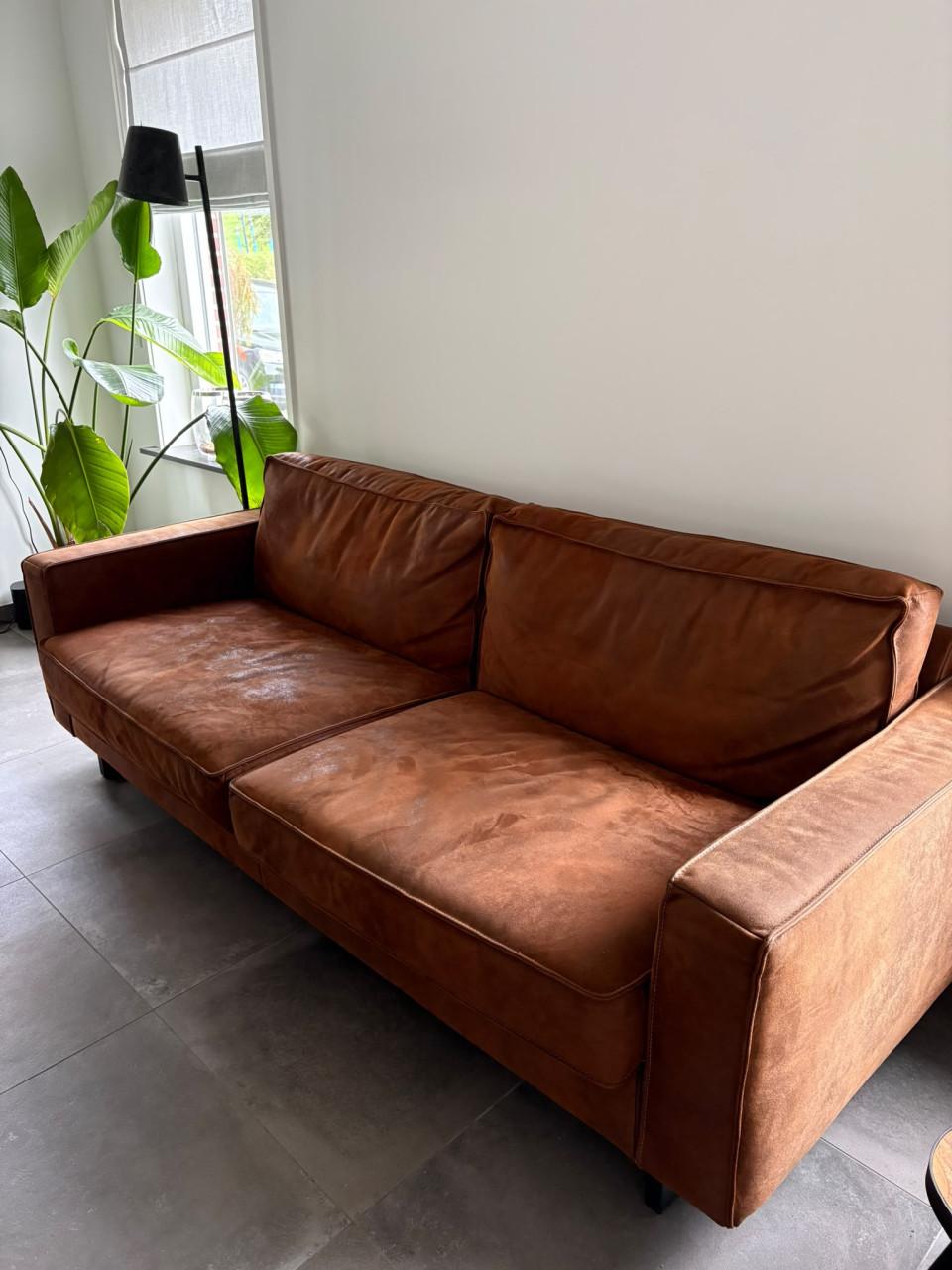 Te koop leren bank (cognac kleur)