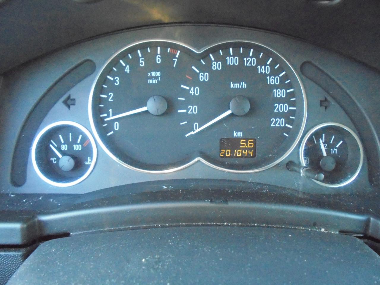 Meriva 1.4 Maxx Cool Leuke nette auto met N.A.P en Apk slechts € 1350