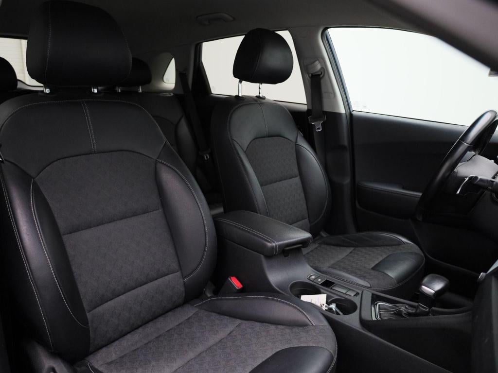 Kia Niro more 1.6 gdi phev 6dct | automaat | parkeer sensoren | trekhaak  |