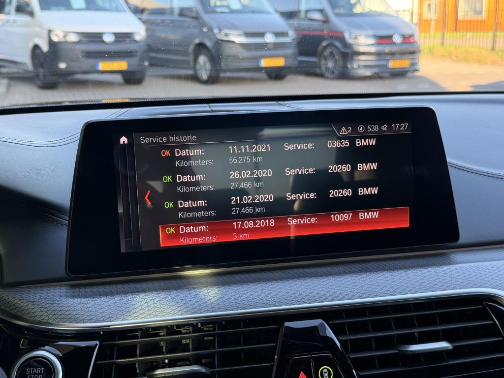 BMW 5 Serie 540i xdrive m-sport | harman kardon | acc |schuif/kanteldak | m