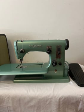 Naaimachine Husqvarna Automatic