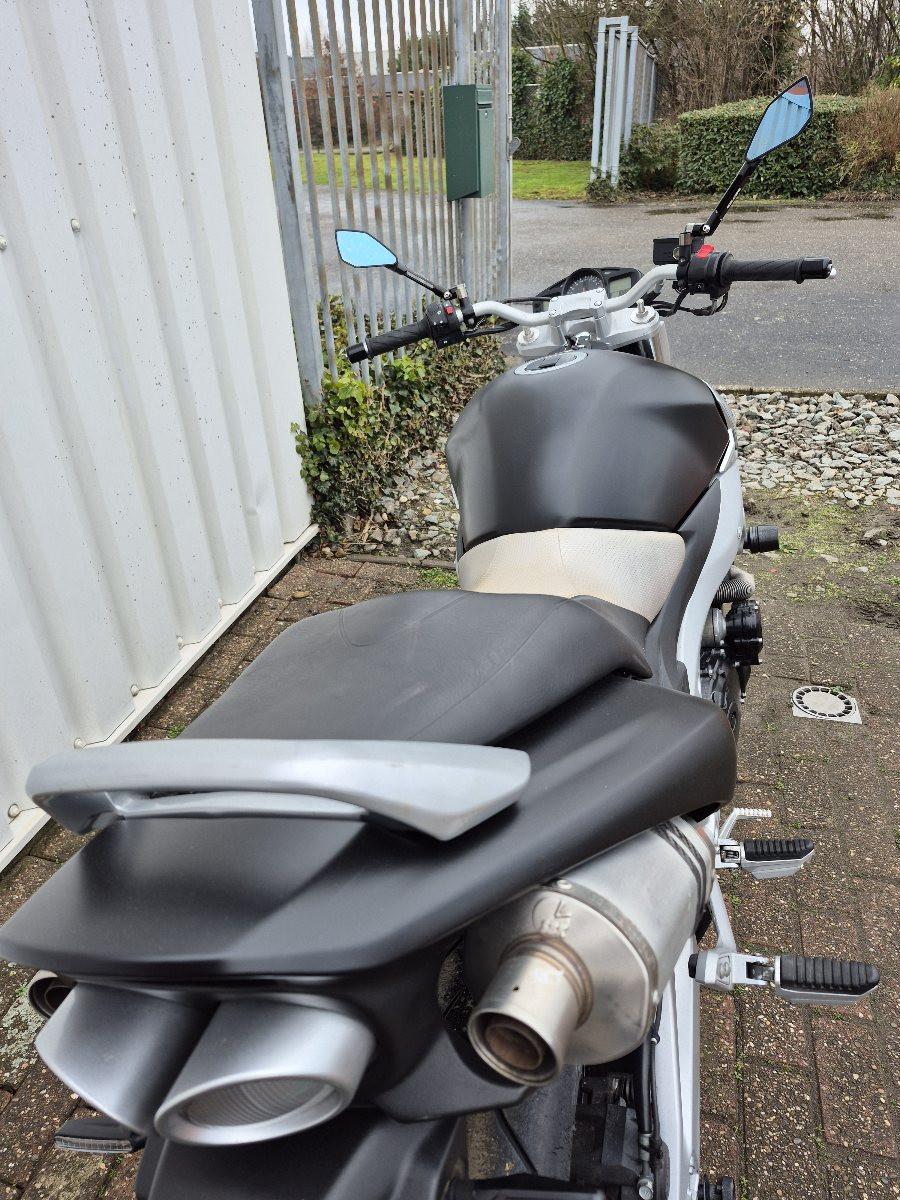Suzuki GSR600 uit 2007, mooie naked bike