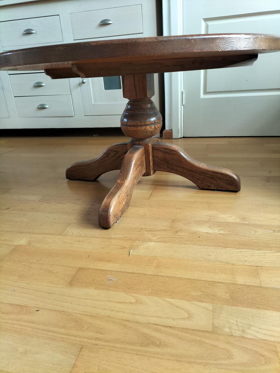 Donker Ronde Eiken Salontafel