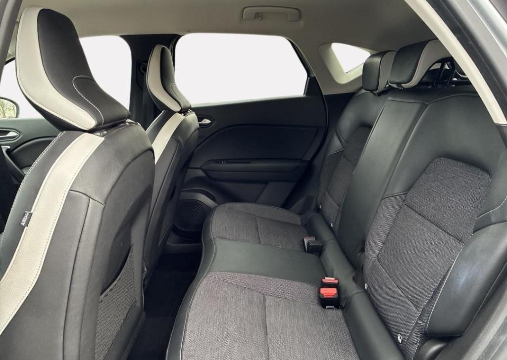 Renault Captur 1.6 e-tech plug-in hybrid 160 intens