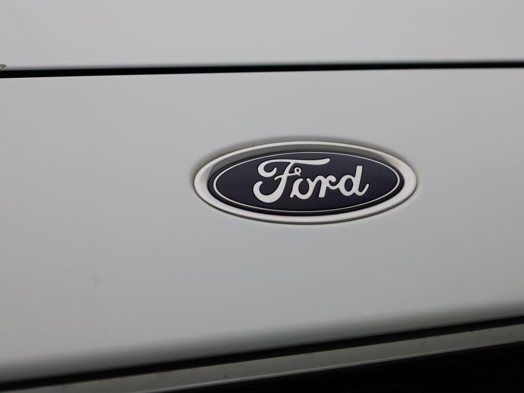 Ford Puma 1.0 ecoboost hybrid titanium | automaat | lmv | trekhaak | naviga