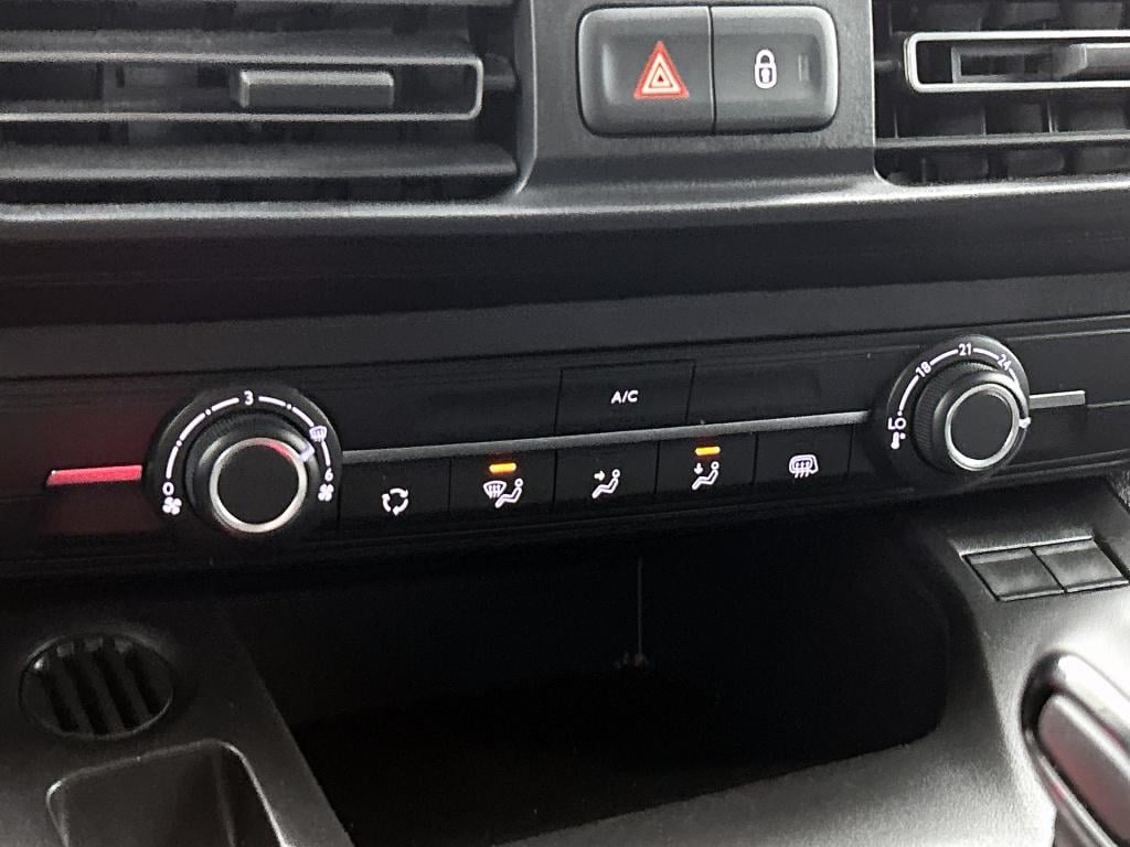 Citroen Berlingo bluehdi 100 pk l1 | rijklaar | camera | trekhaak | apple c