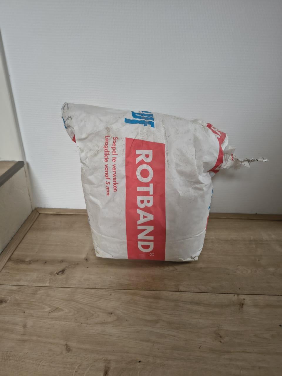 Knauf rotband, 6 kg. Roodband, laagdikte vanaf 5 mm. Droog!