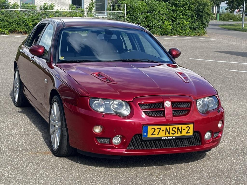 MG ZT 4.6 v8 260 | tremec 6 speed | flowed engine 300 hp |