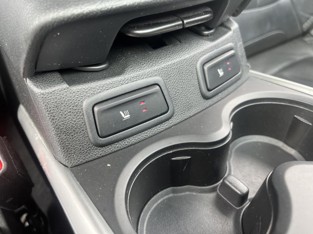 Renault Kadjar 1.2 tce bose navi carplay stoelverw
