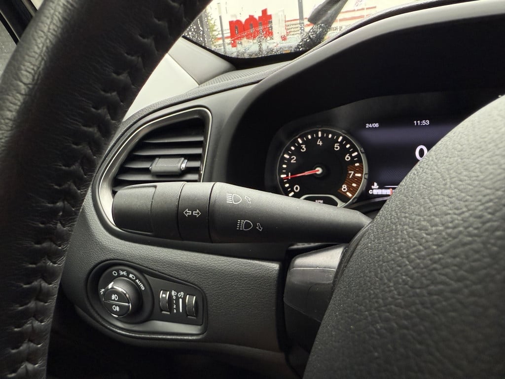 Jeep Renegade 1.0t limited // stoel en stuurverwarming // carplay //