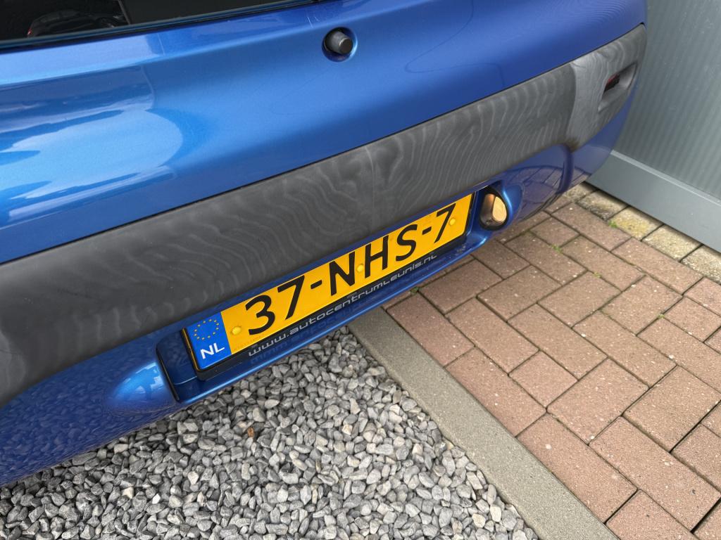 Peugeot 107 1.0-12v urban move airco 5-drs