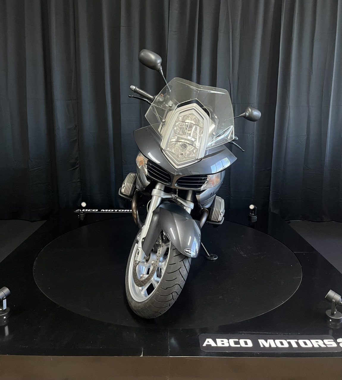 BMW R1200ST