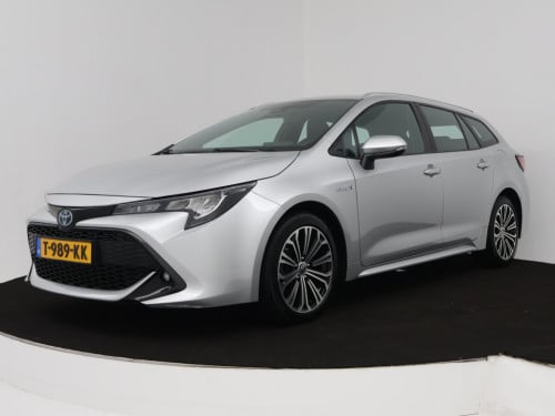 Toyota Corolla Touring Sports 2.0 hybrid style limited camera | trekhaak | 