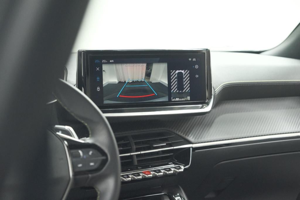 Peugeot 2008 puretech 130 eat8 gt | camera | apple carplay | parkeersensore