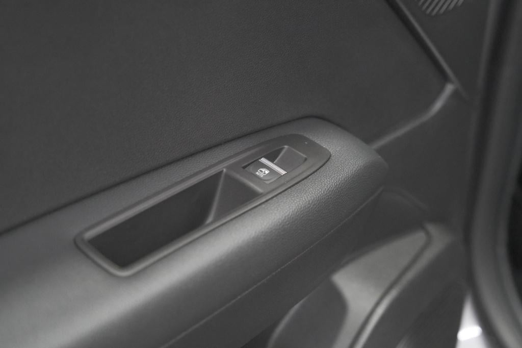 Renault Captur mild hybrid 160 edc techno | pack winter | camera | adaptiev