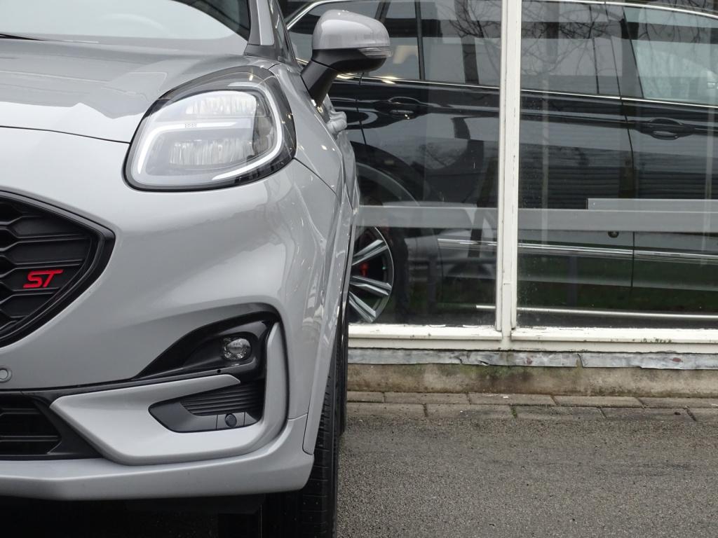 Ford Puma 1.0 ecoboost hybrid st-line x first edition