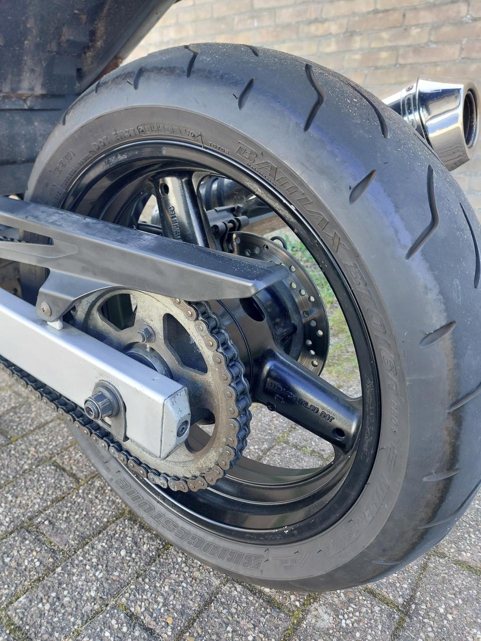 Suzuki Bandit GSF 650 SA abs versie.