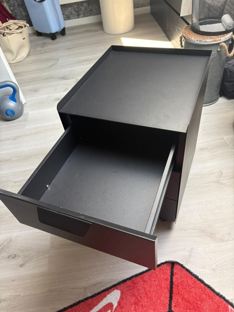 Ikea Trotten ladenkastje op wielen