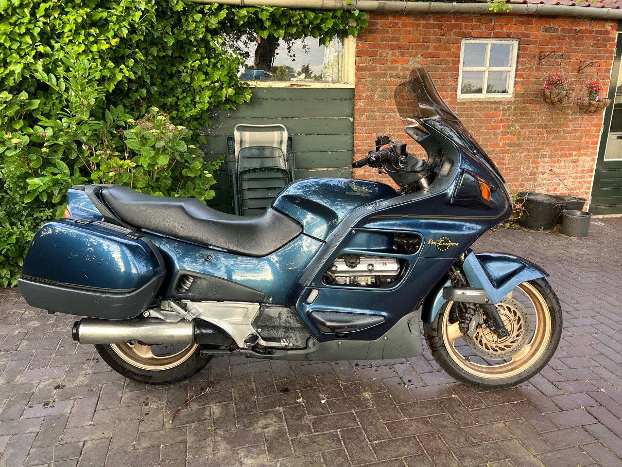 Honda pan european st1100