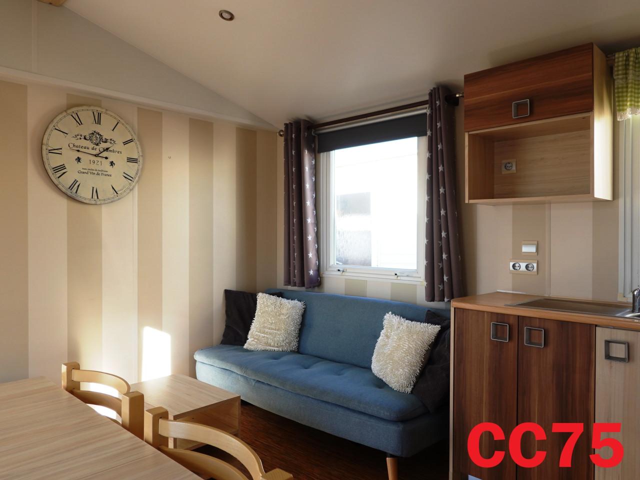 Compact IRM chalet met middenkamer, 2 slaapkamers  en dubbel glas te koop