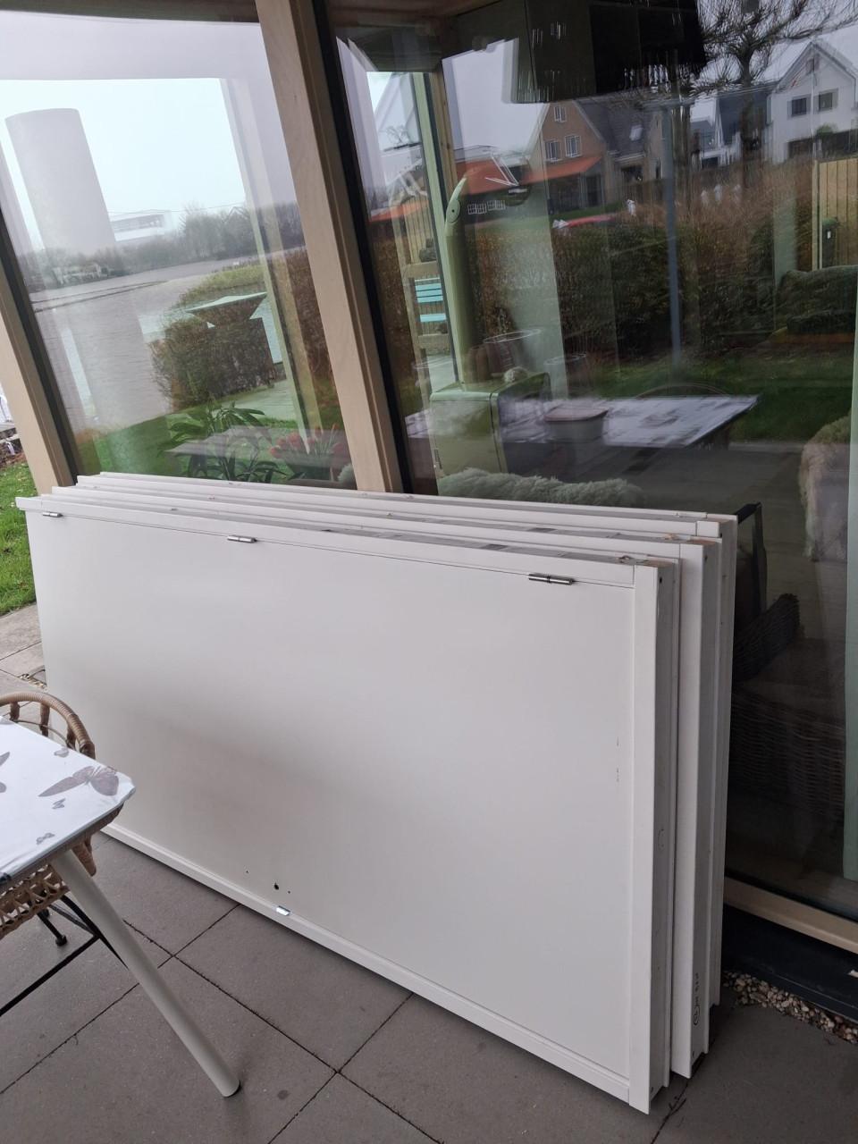 Deuren met kozijnen te koop