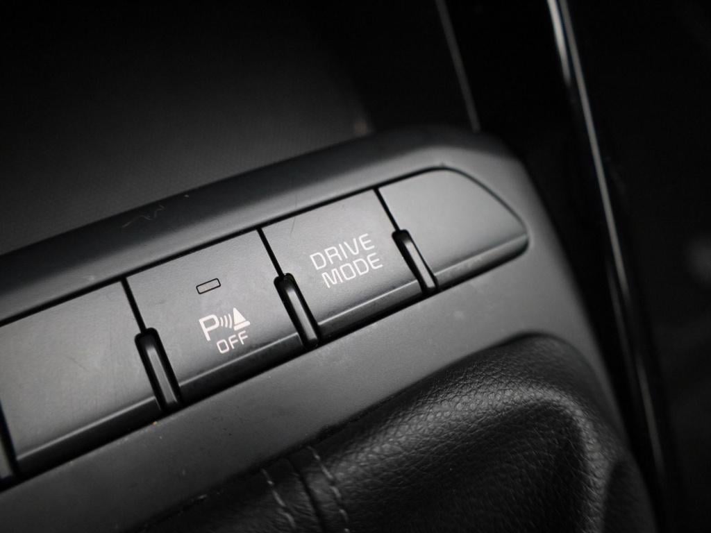 Kia Stonic 1.0 t-gdi mhev dynamicline | apple carplay / android auto | park