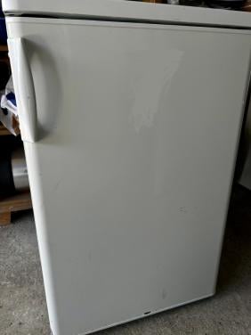 Tafelmodel koelkast 85x55 cm. 152 liter energieklasse A+