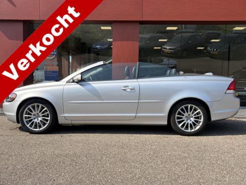 Volvo C70 convertible 2.4i momentum