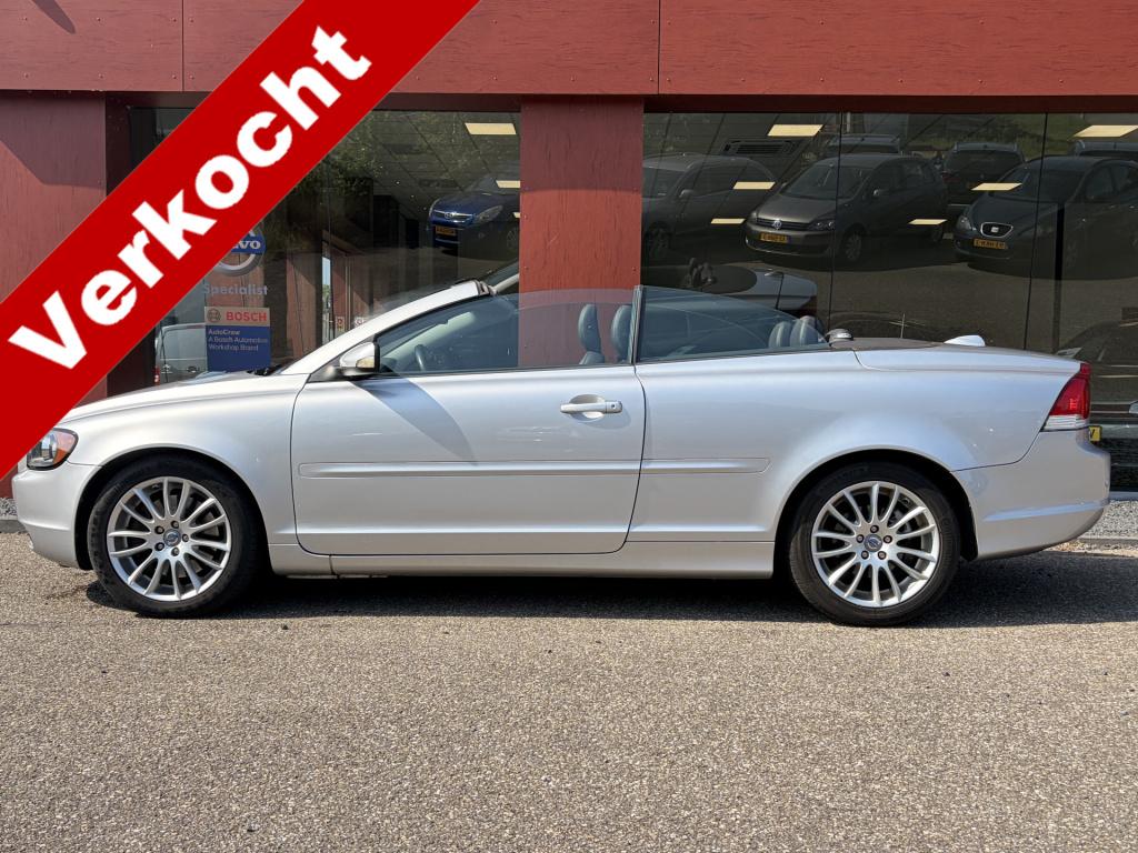Volvo C70 convertible 2.4i momentum