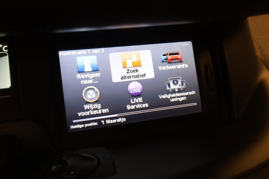 Renault Grand Scenic 1.2 tce bose nl auto|5 personen| trekhaak|navigatie