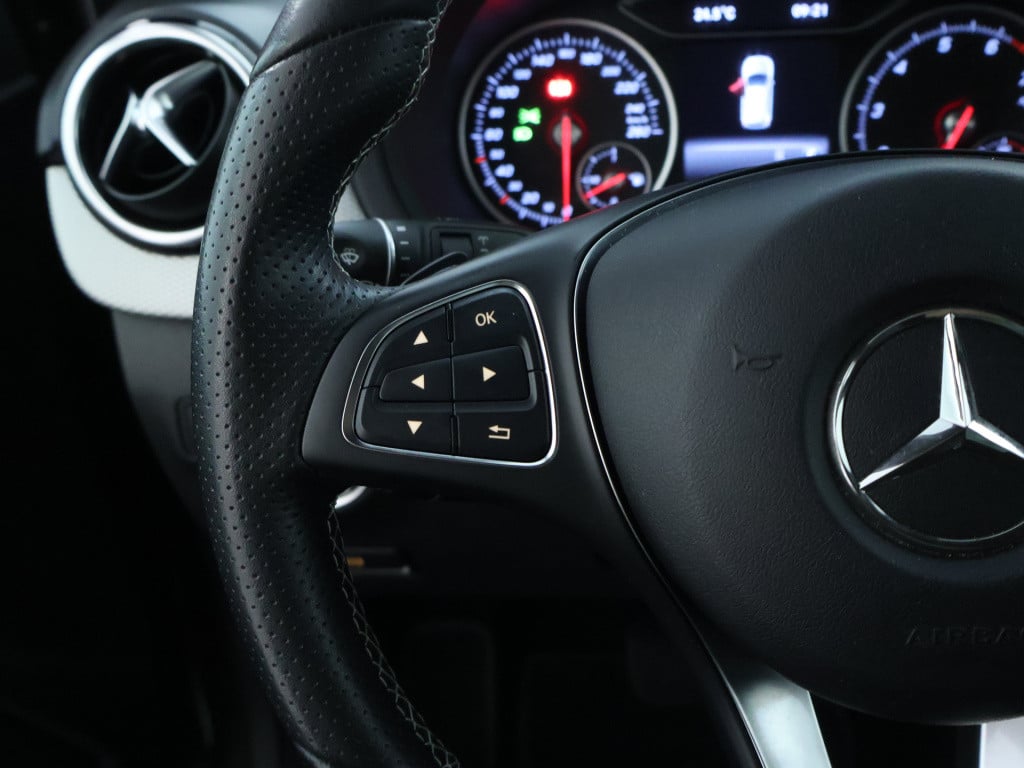 Mercedes-Benz B-Klasse 180 ambition | trekhaak | parkeersensoren | inclusie