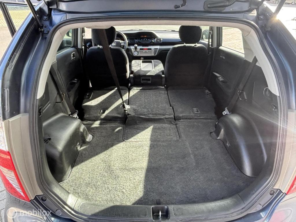 Honda Fr-v 2.0i comfort 6 versn. apk 5-2027