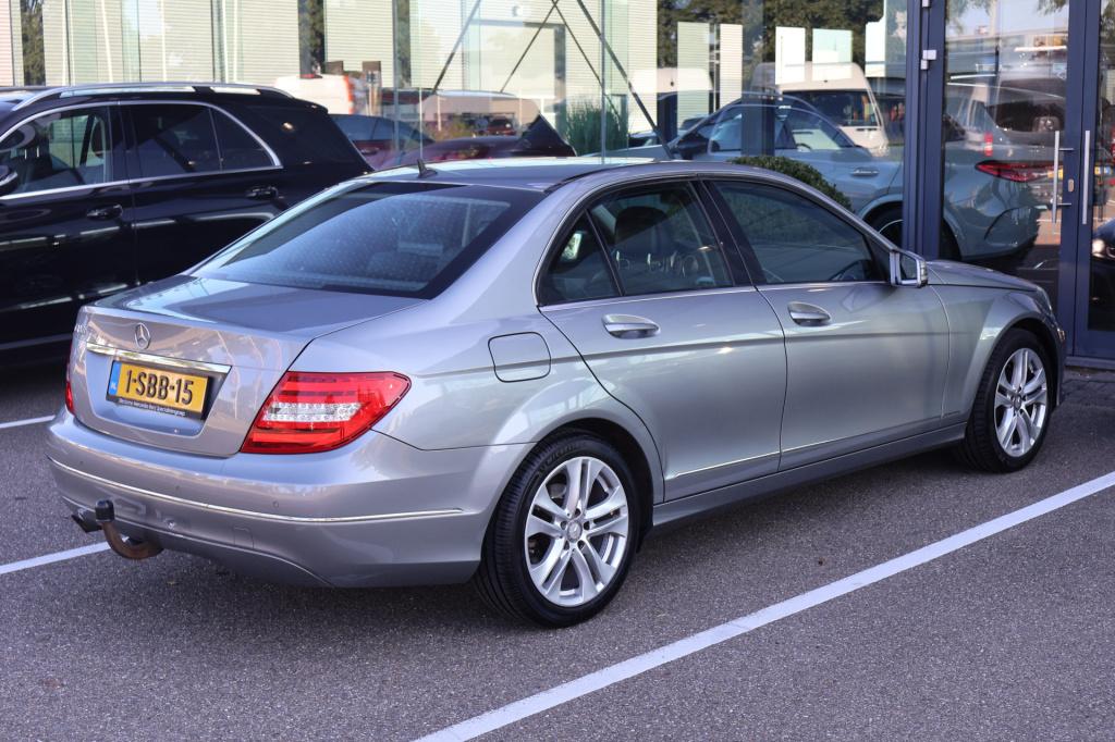 Mercedes-Benz C-Klasse 180 prestige avantgarde i trekhaak i lederen bekledi