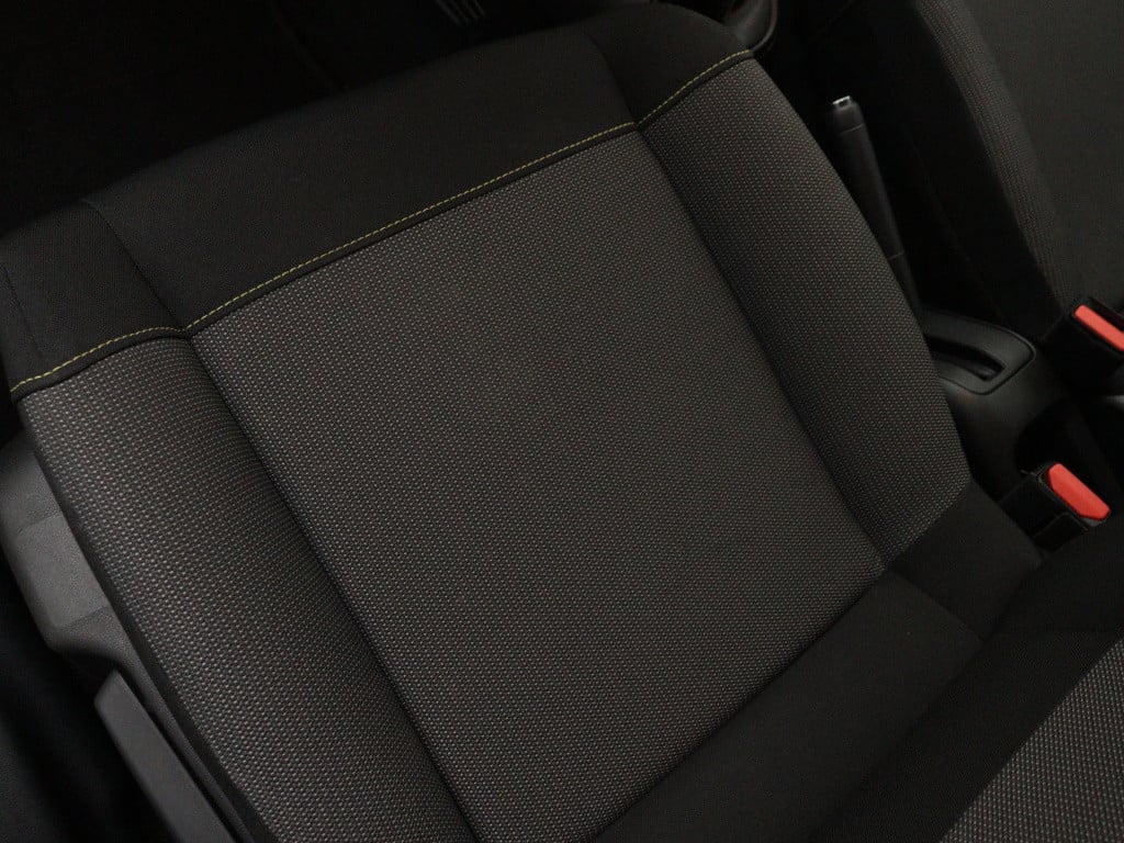 Citroen C3 82 pk feel | rijklaar | parkeersensoren achter | apple carplay /
