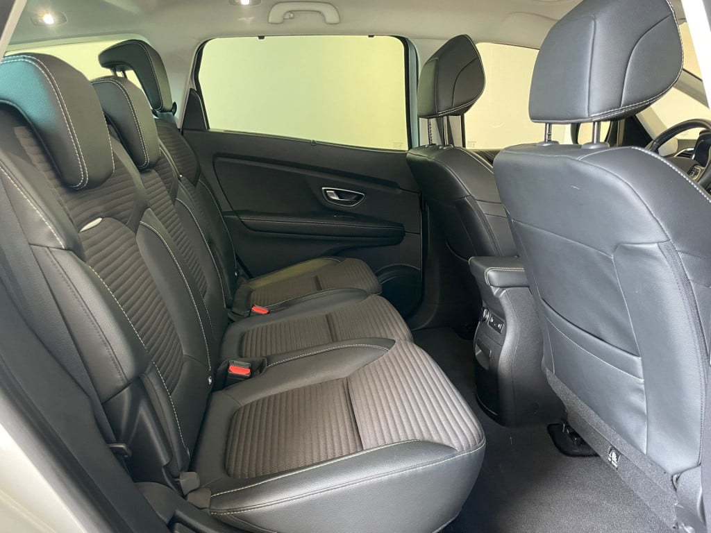 Renault Grand Scenic 1.3 tce intens 7p.