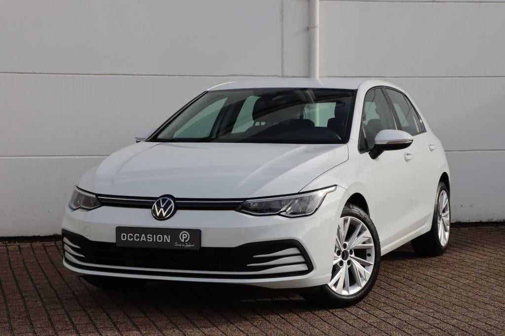 Volkswagen Golf 1.5 tsi life 130pk