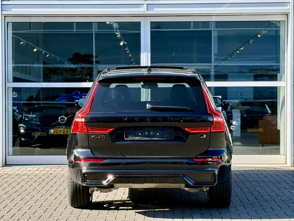 Volvo XC60 t8 455pk recharge ultra black edition| full options! luchtvering