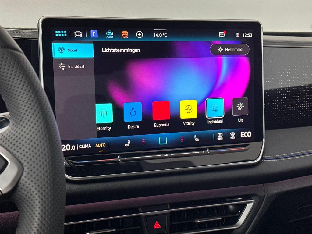 Volkswagen Tiguan r-line-edition 204 pk plug in hybride