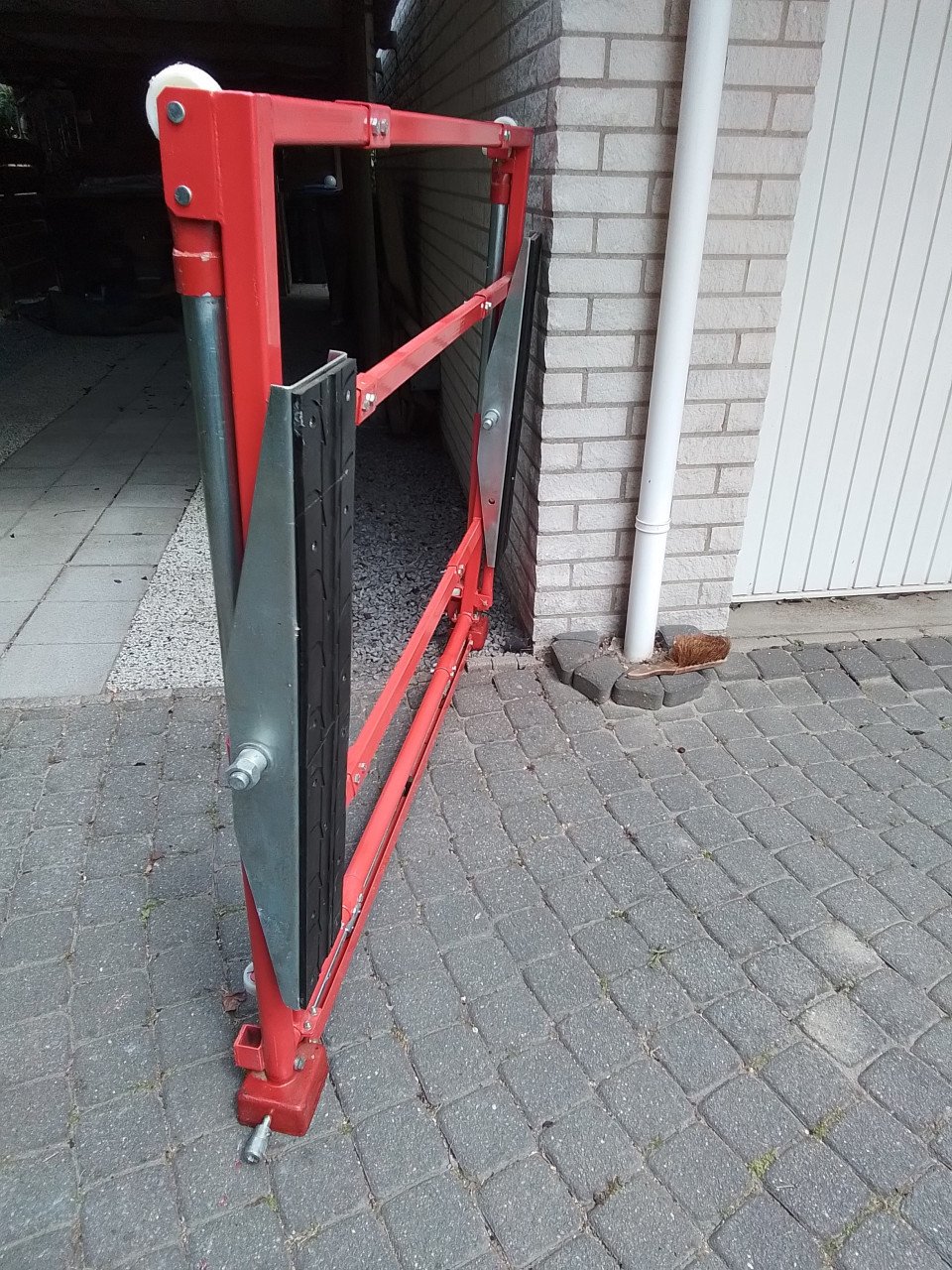 Mini autohefbrug