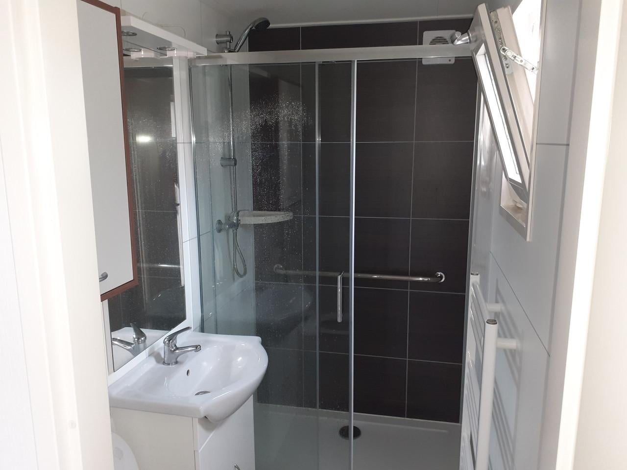 TIJDELIJKE woonruimte? Th. chalets op Vakantiepark Stelleplas