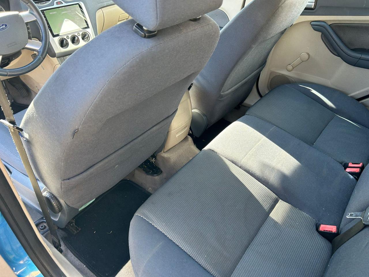 Ford Focus 1.6-16V First Edition €799 Carplay