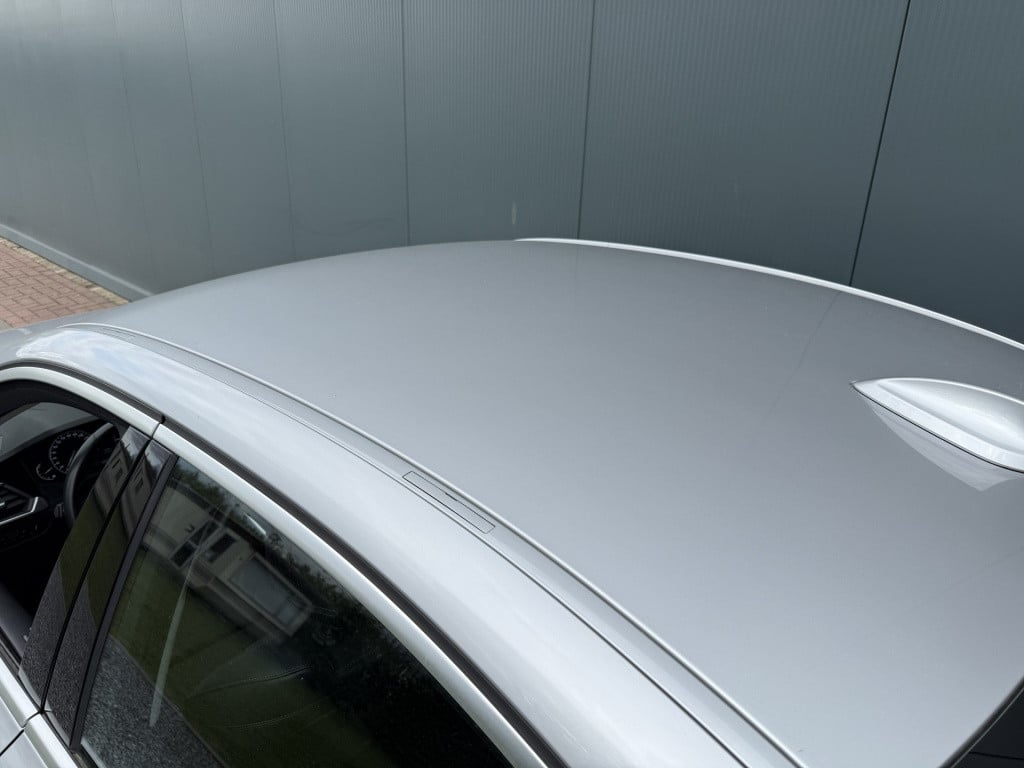 BMW 3-serie 320i automaat high executive sedan